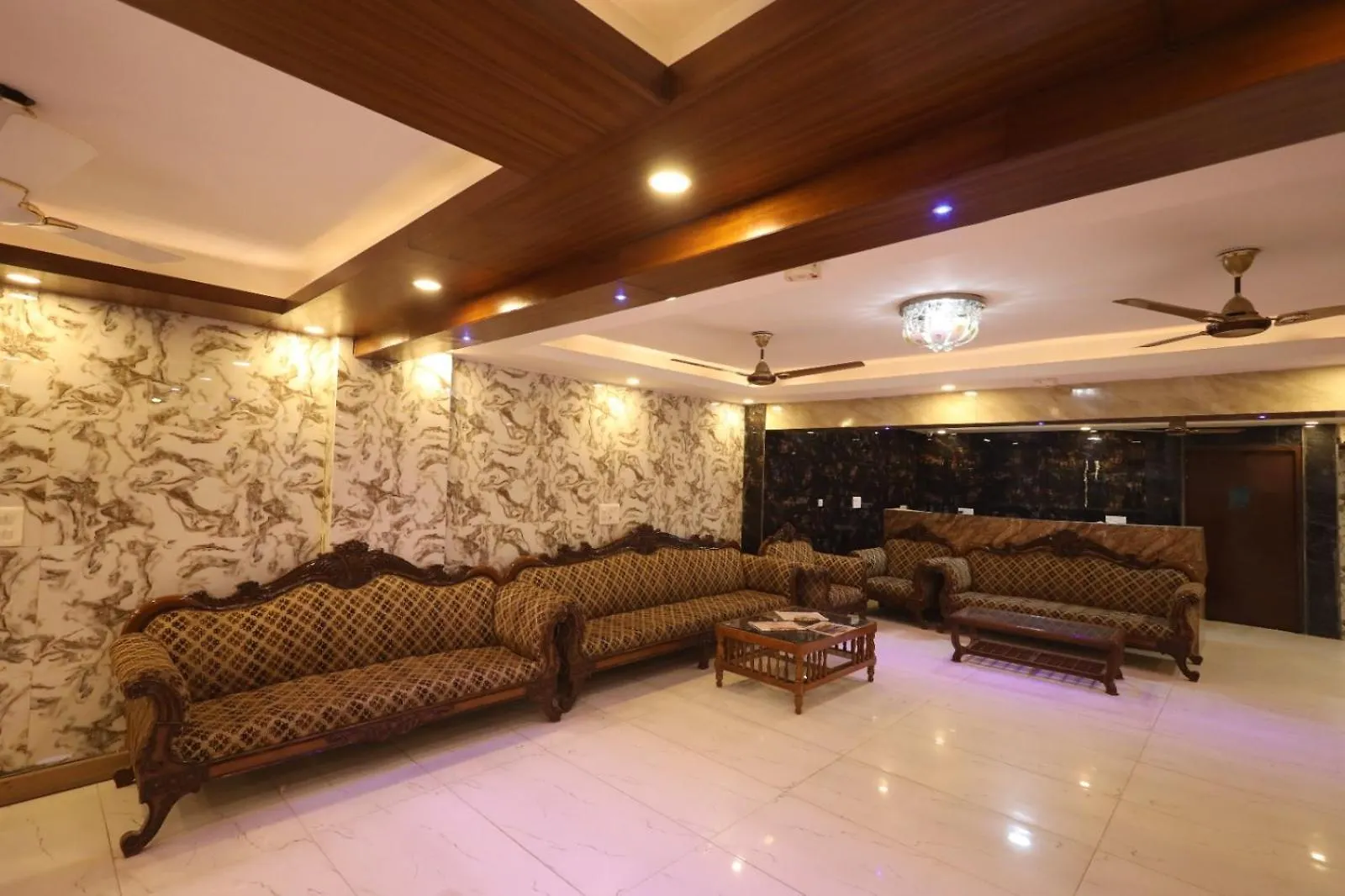 Hotel Paramont Inn Airport New Delhi