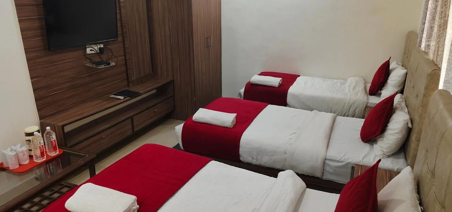 Hotel Paramont Inn Airport New Delhi